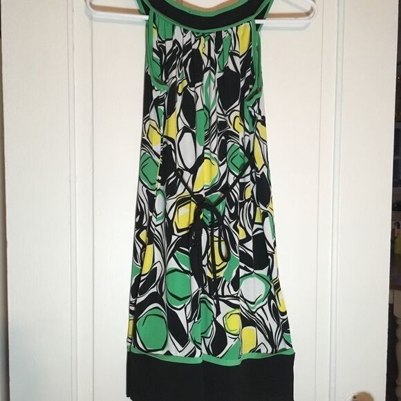 My Michelle Patterned dress size small - Picture 3 of 7